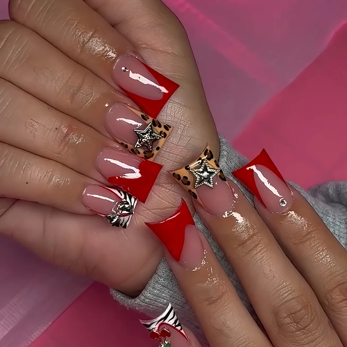 Short Press-On Nails, 24 Pieces