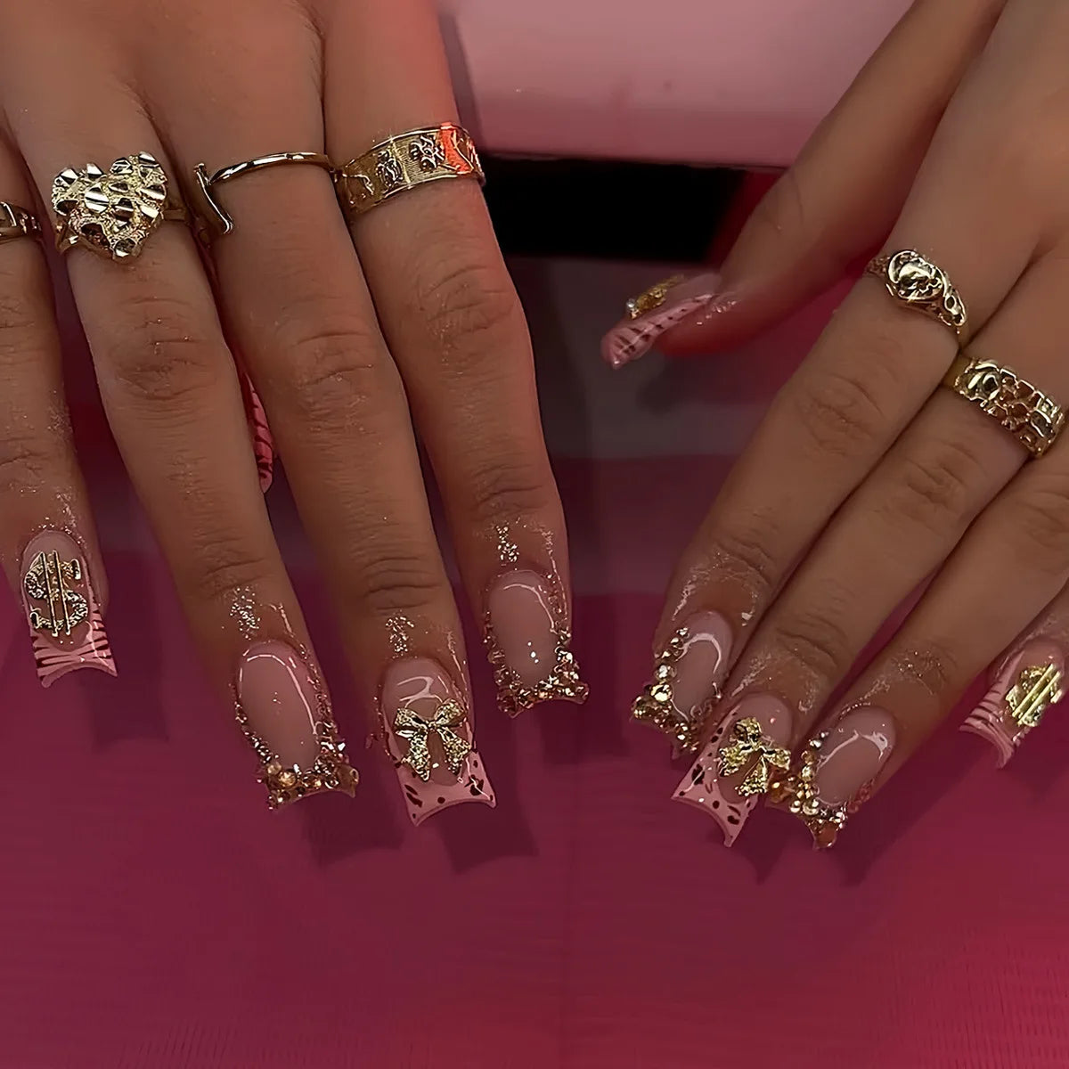 Short Press-On Nails, 24 Pieces