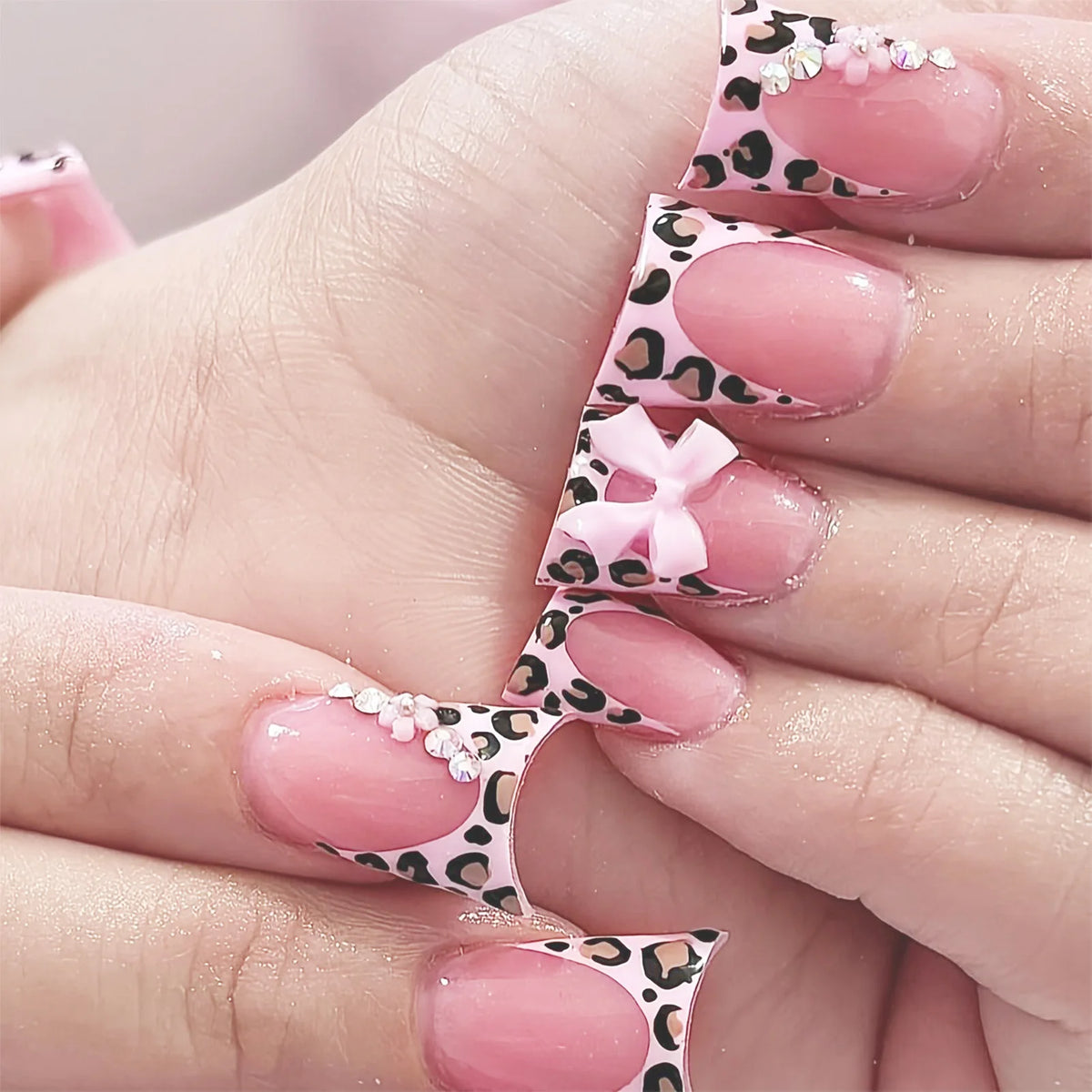 Short Press-On Nails, 24 Pieces